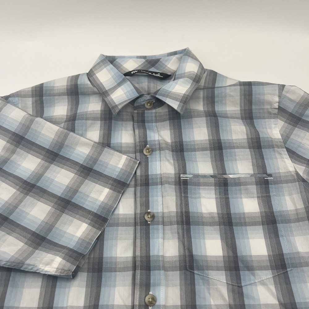 Travis Mathew Shirt Men Small Blue Plaid Short Sleeve Button Up Pockets Golfer